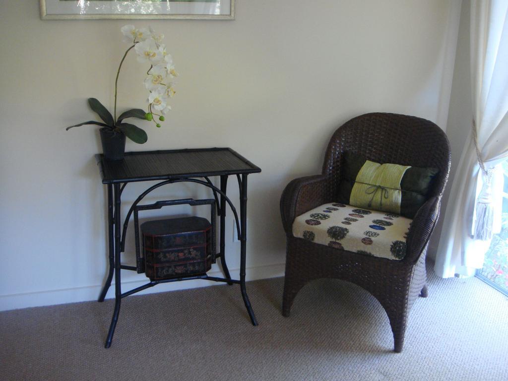 By The Park B & B Whangarei Esterno foto